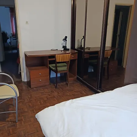 Cheap And Big, 4 Appartement *